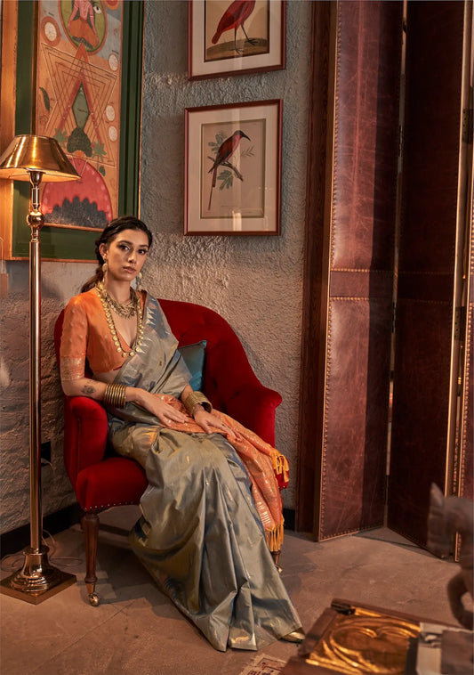 Gray Silk Saree With Contrast Ikkat Design Pallu