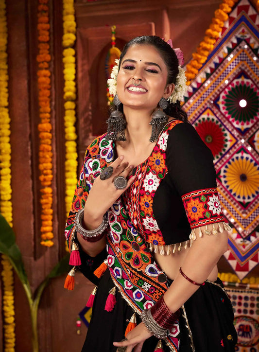 Designer Black Navratri Lehenga With Thread Mirror And Kodi Work