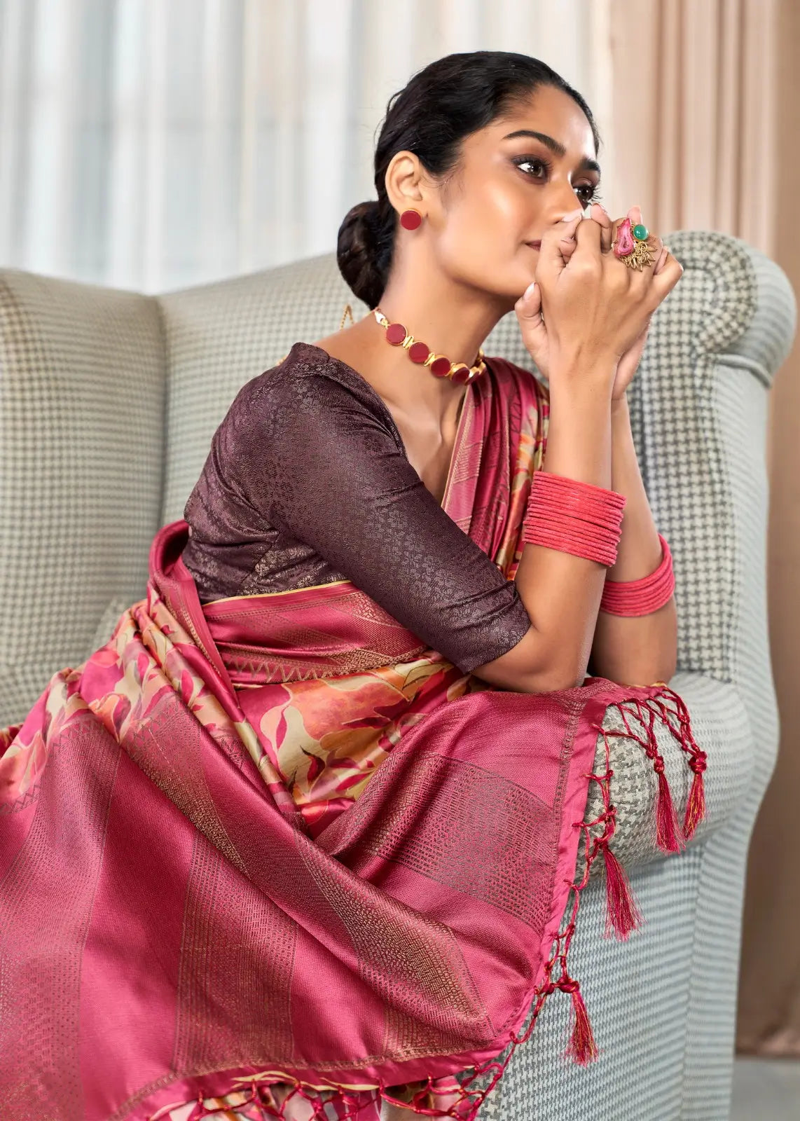 Rose pink Handloom Silk Saree With Digital Print With Big Zari Border