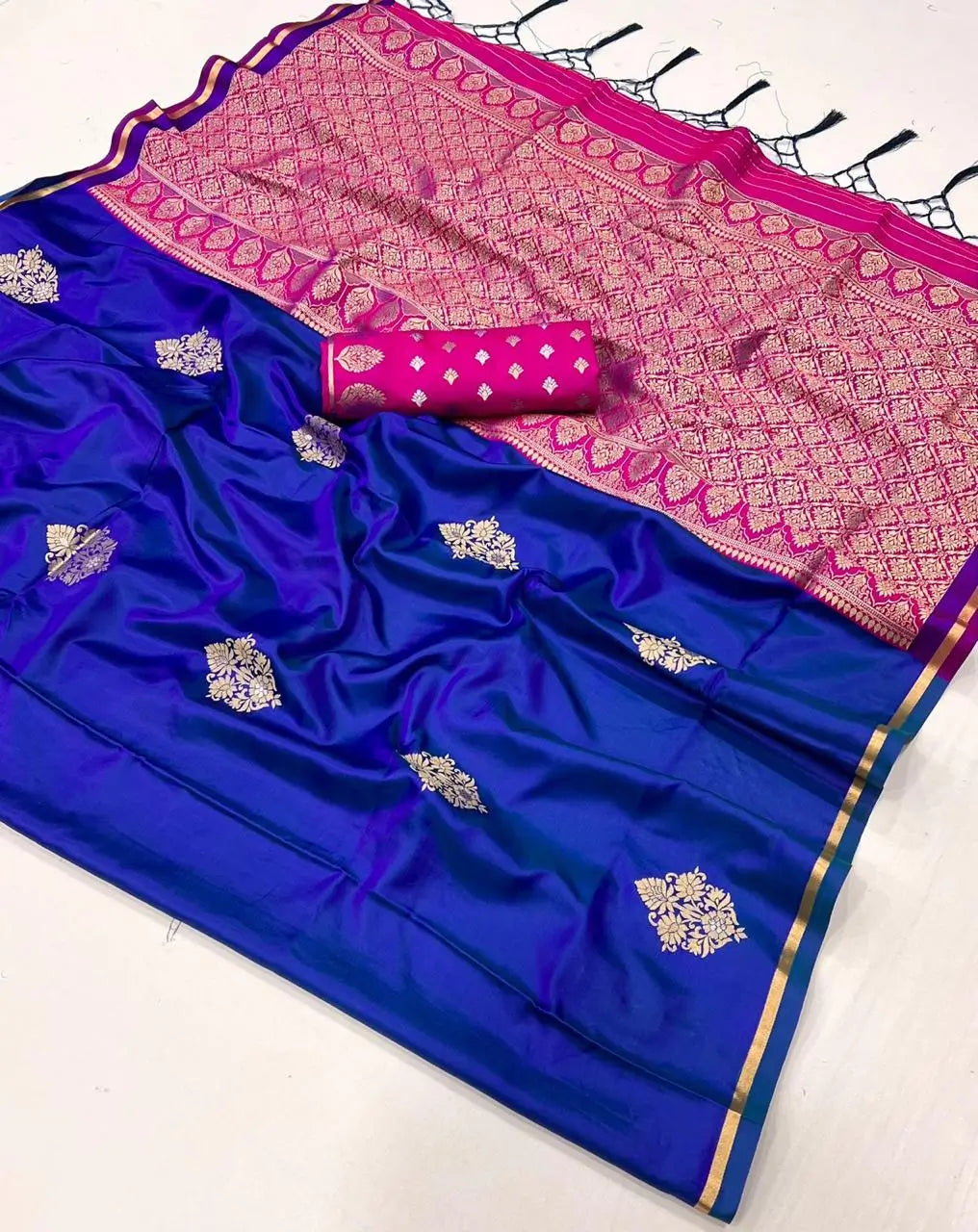 Royal Blue Two Tone Satin Handloom Weaving Silk Saree