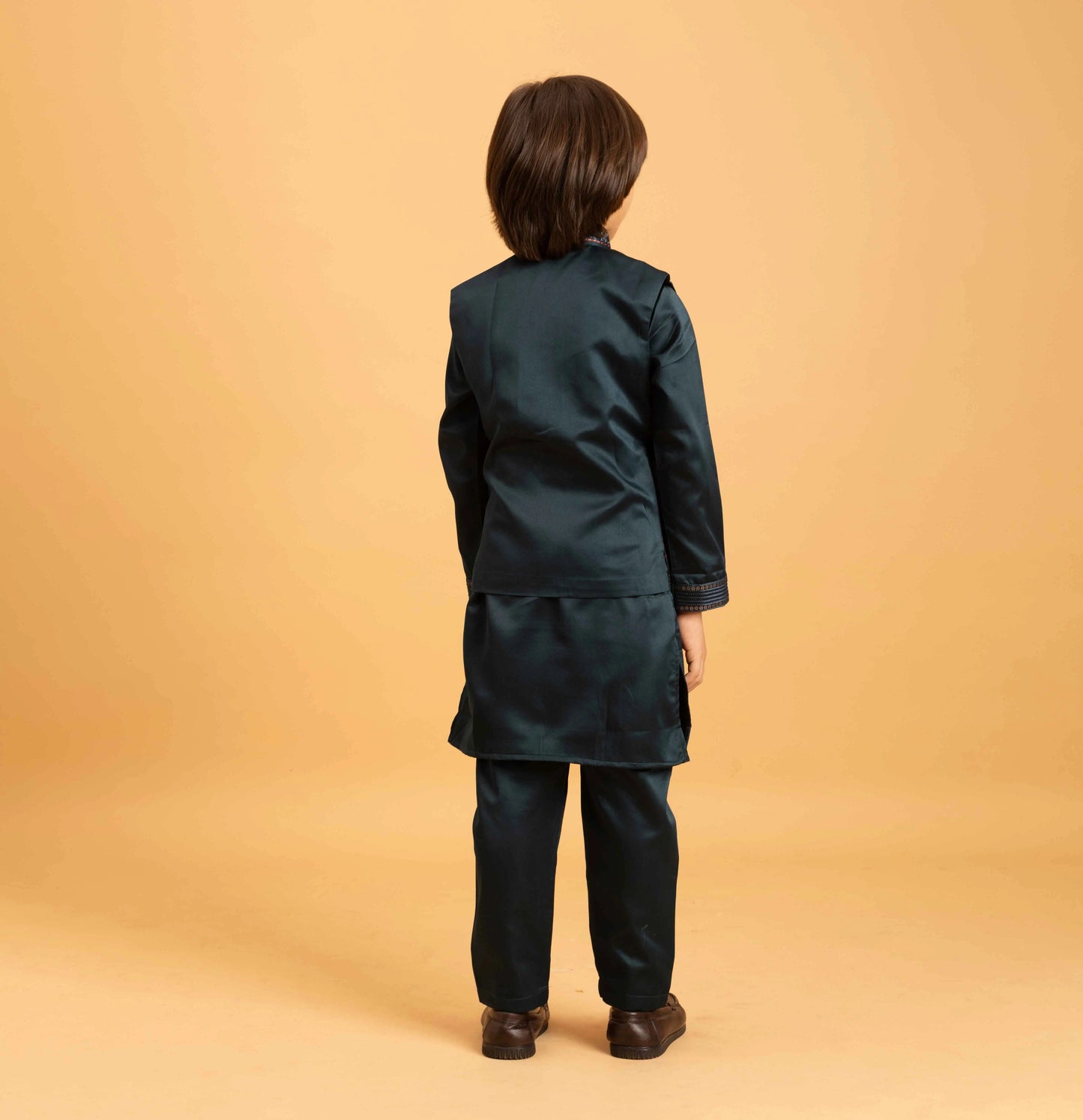 Teal Green Kurta Set With Mirror & Sequins Embroidered Koti