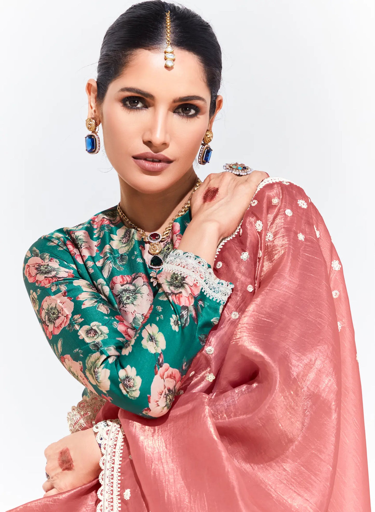 Peach Pink Glass Organza Saree With Digital Print,  Sequence & Thread Embroidery Work