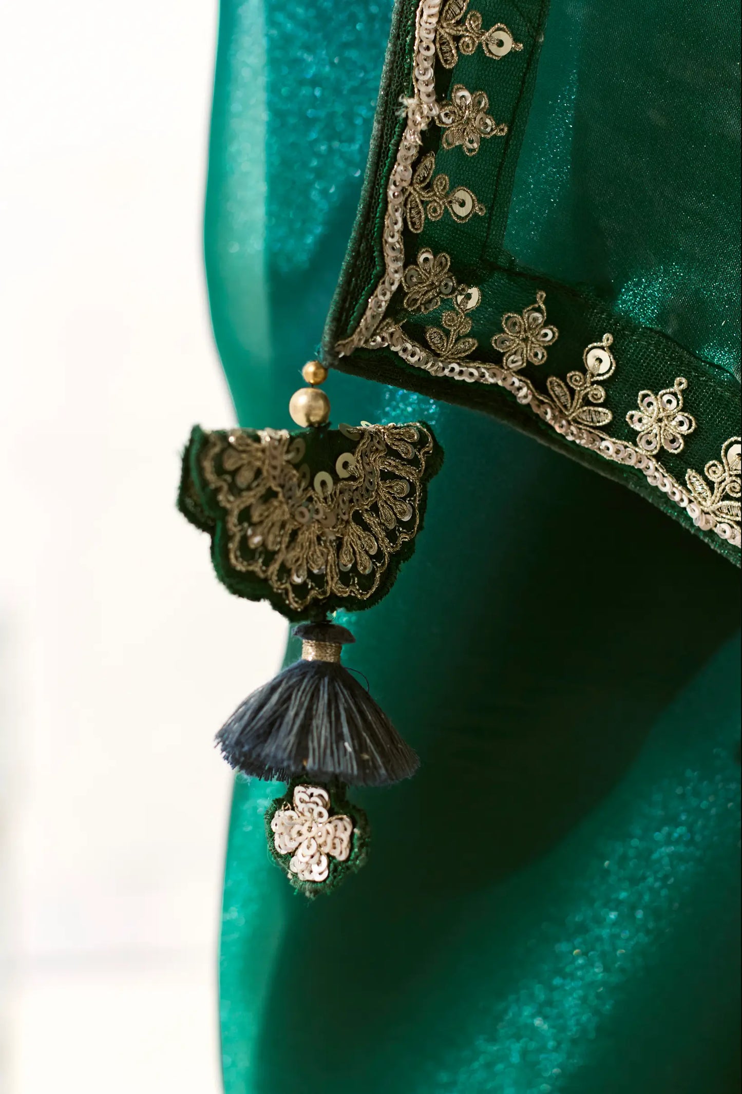 Blue-Green Shaded Organza Saree Blouse With Heavy Embroidery work