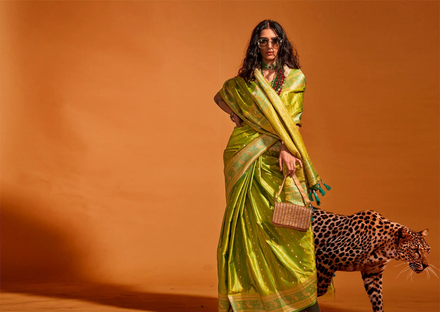 Parrot Green Satin Zari Handloom Weaving Silk Saree