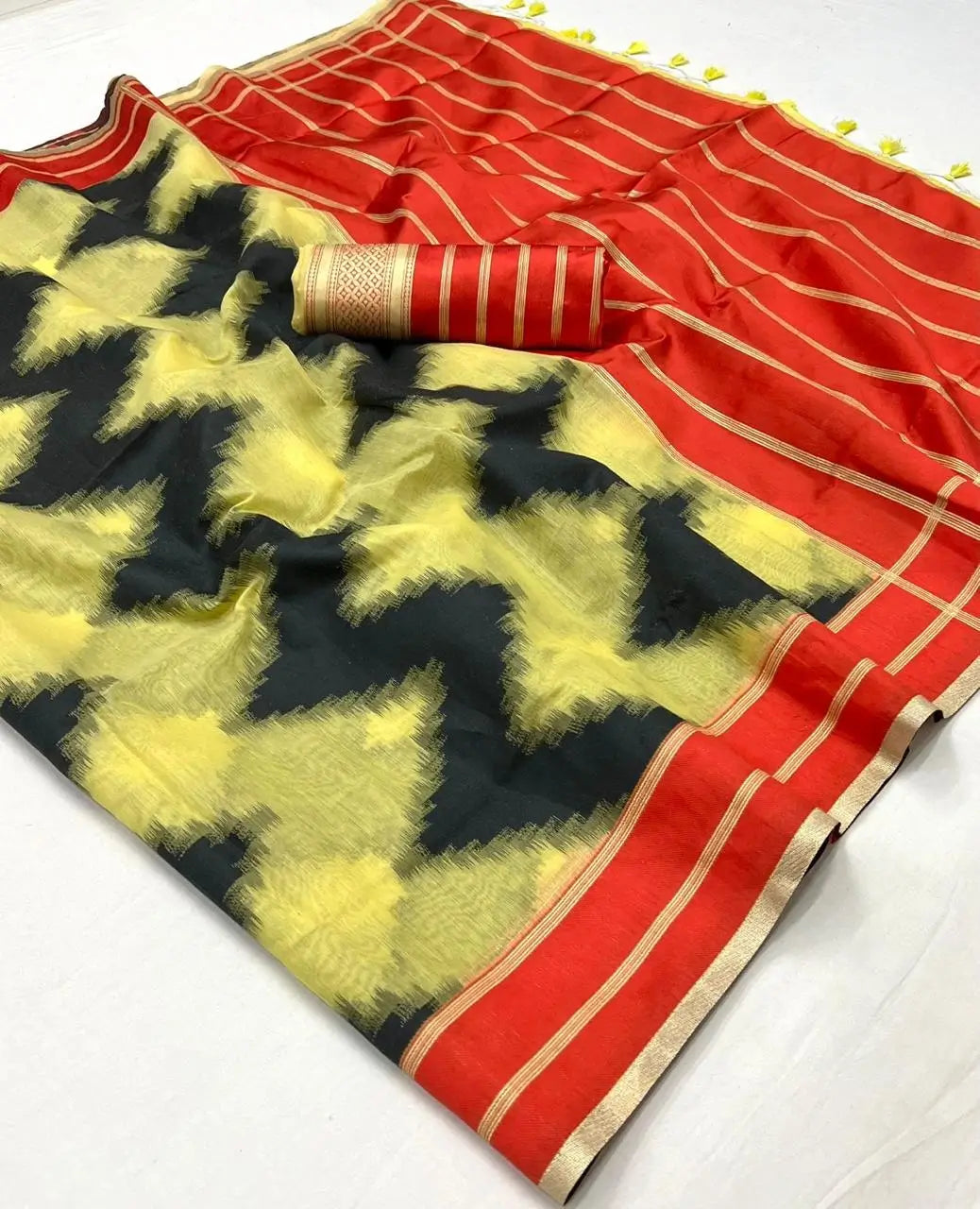 Beige Mal Spun Handwoven Silk Saree