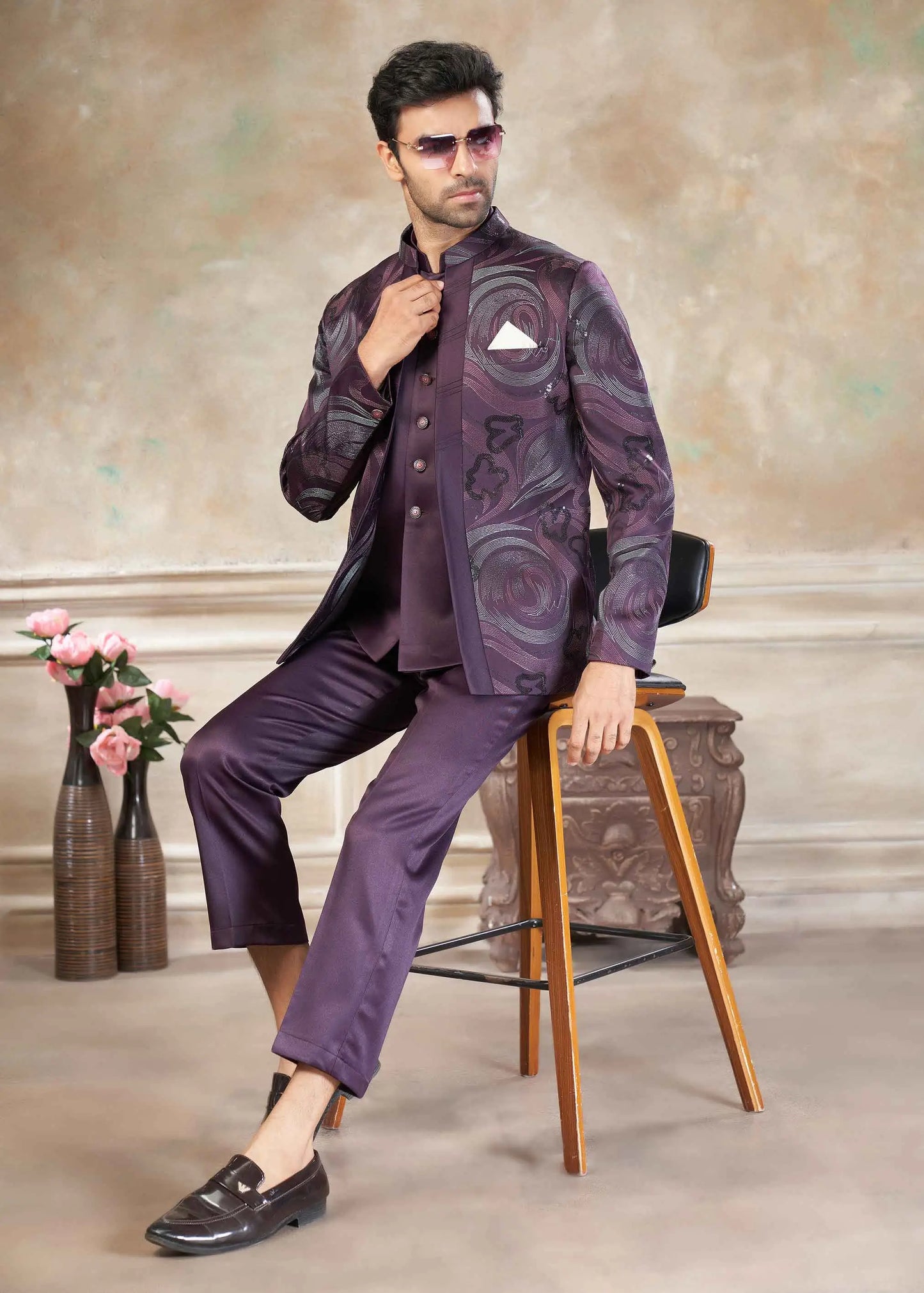 Plum purple Designer Embroidery Jodhpuri