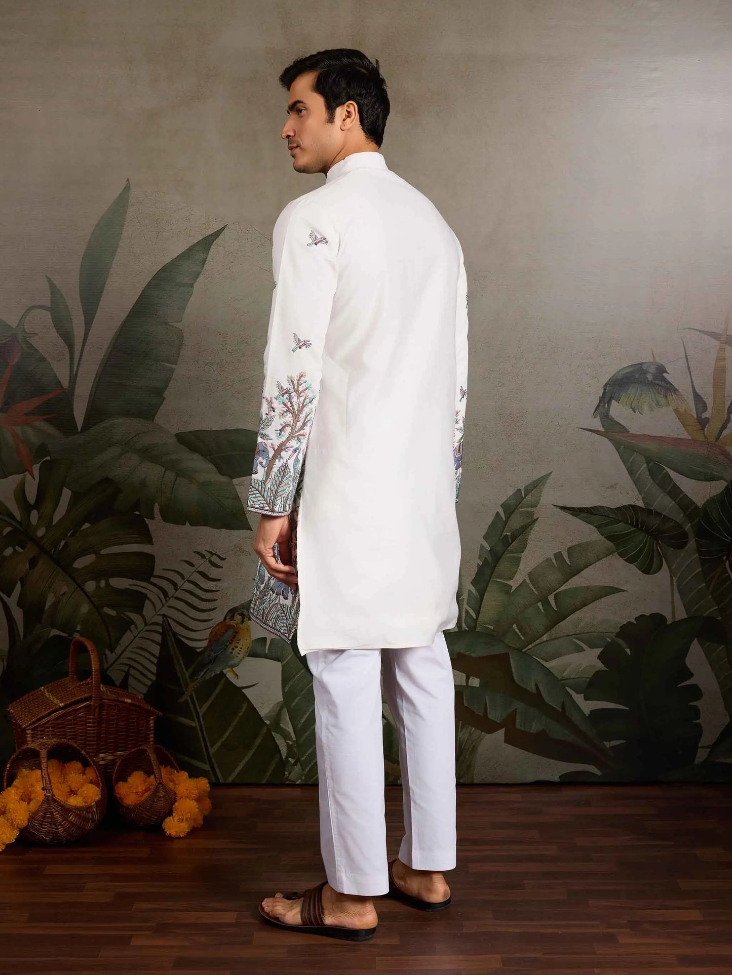 White Silk Kurta Set With Elephant Embroidery Motifs