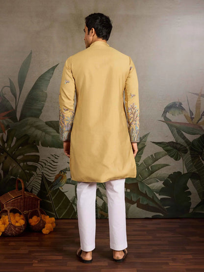 Yellow Kurta Set With Elephant Embroidery Motifs
