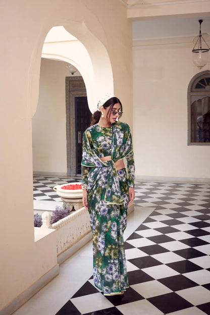 Green Weightless Marbal Saree With  Pearl Lace Border & Floral Print