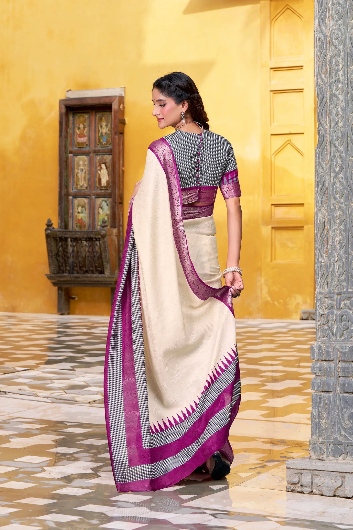 Beige Poly Cotton Saree With Print & Zari Weaving Work