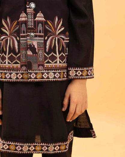 Black Kurta Set With Thread Sequins Embroidery Work Koti