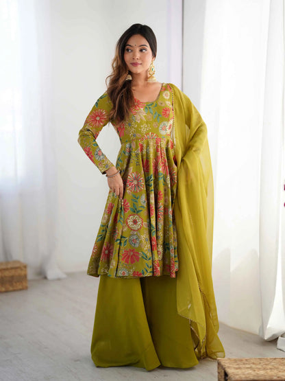 Mehndi Floral Print Kediya Style Kurta Set With Dupatta